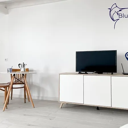 아파트 B-rent Bluemarlin Boutique Sea View *