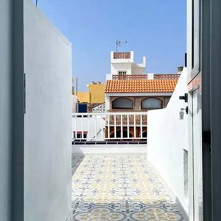 B-rent Bluemarlin Boutique Sea View Appartamento