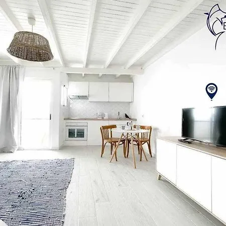 B-rent Bluemarlin Boutique Sea View Appartamento