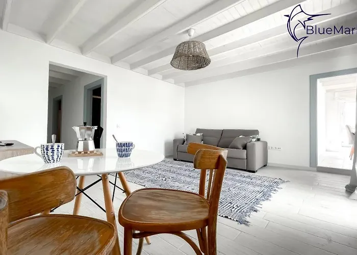 B-rent Bluemarlin Boutique Sea View * コラレホ