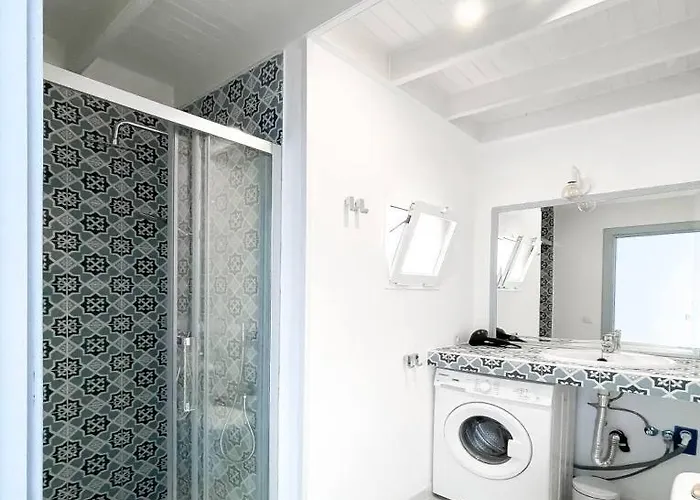 B-rent Bluemarlin Boutique Sea View * コラレホ