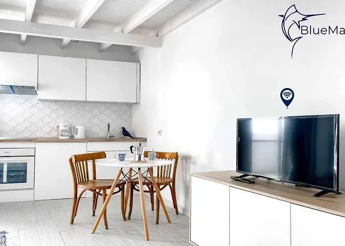 アパート B-rent Bluemarlin Boutique Sea View *