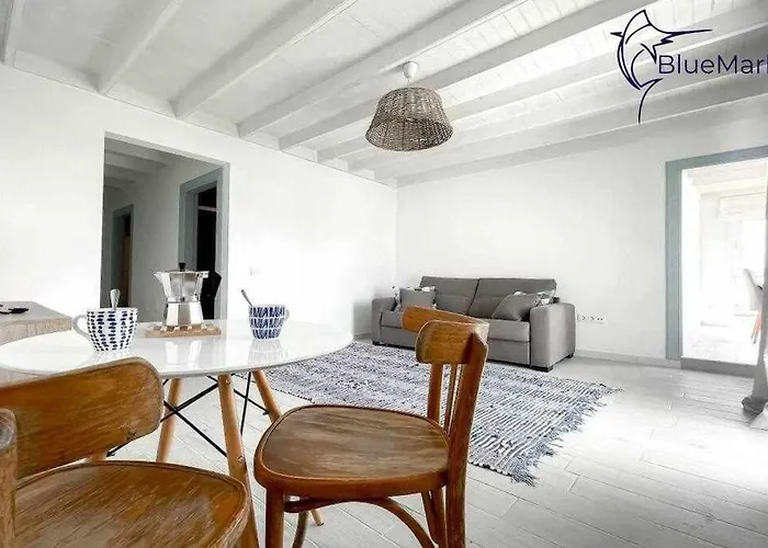 アパート B-rent Bluemarlin Boutique Sea View コラレホ