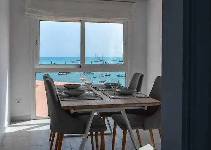 B-rent Bluemarlin Boutique Sea View * コラレホ